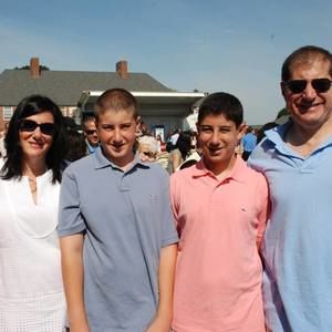 Meet your Posher, Lori